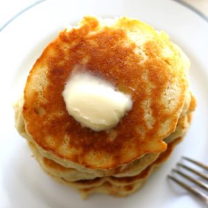 The Fluffiest Vegan Pancakes Ever!